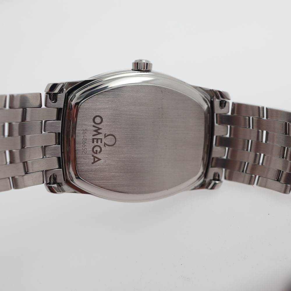 Omega  De Ville Prestige Jump Hour view 4