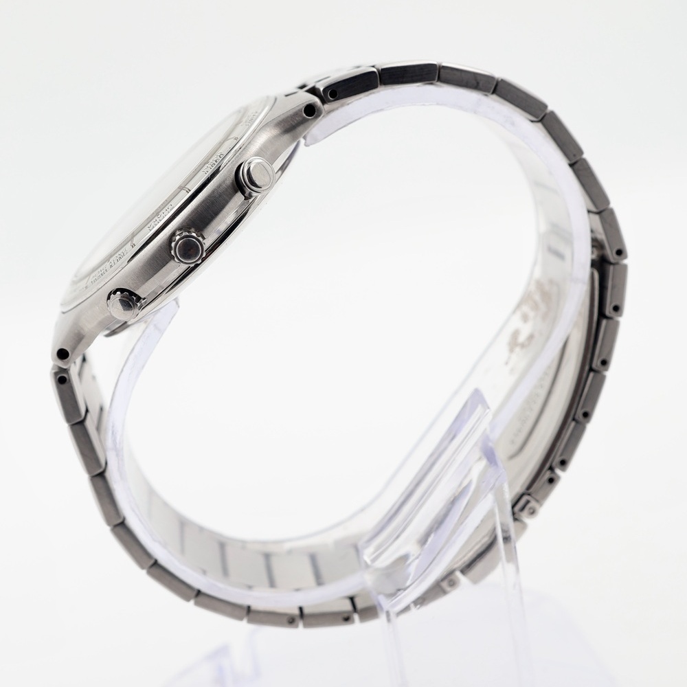 Seiko  World Time watch view 2