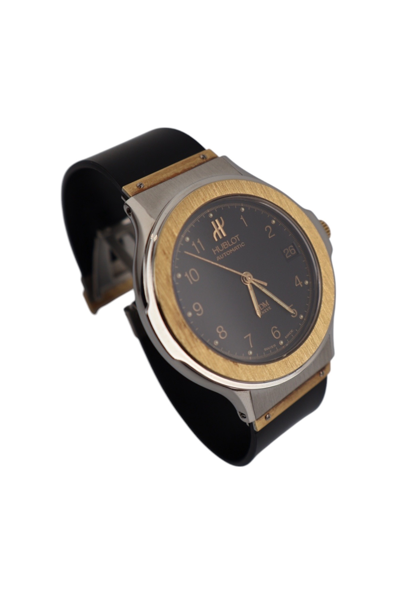 HUBLOT  MDM AUTOMATIC WATCH 36MM view 3