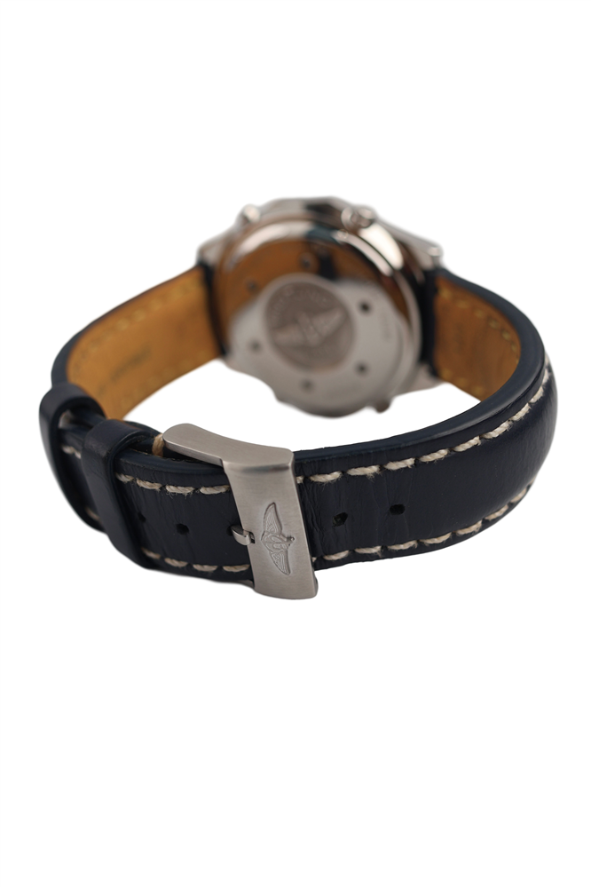 Breitling Jupiter Pilot view 5