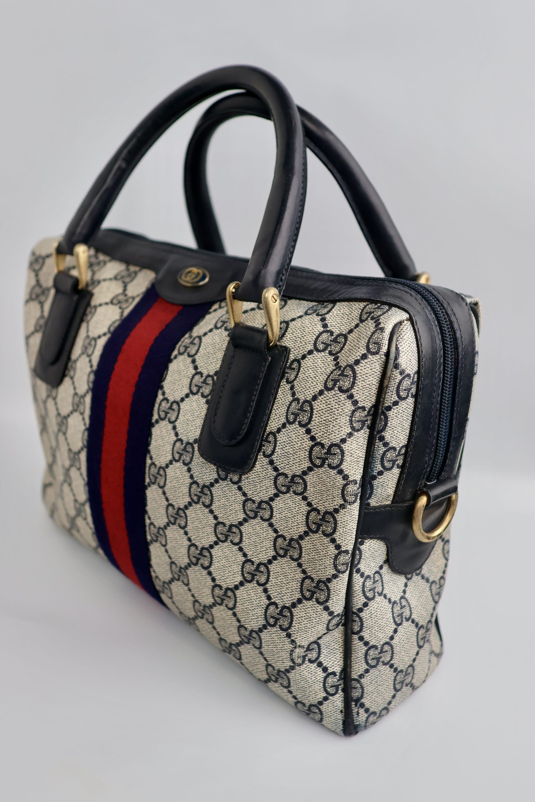 Gucci Sherry line view 3