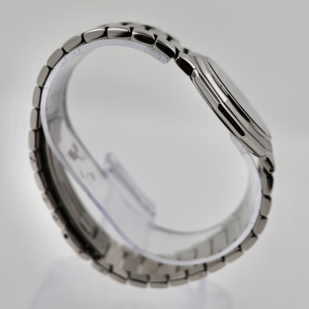 Baume & Mercier  Riviera Geneve watch view 2