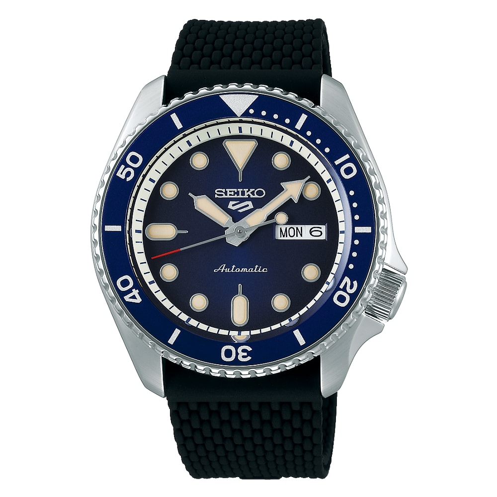 Seiko  5 Sports Automatic watch view 1