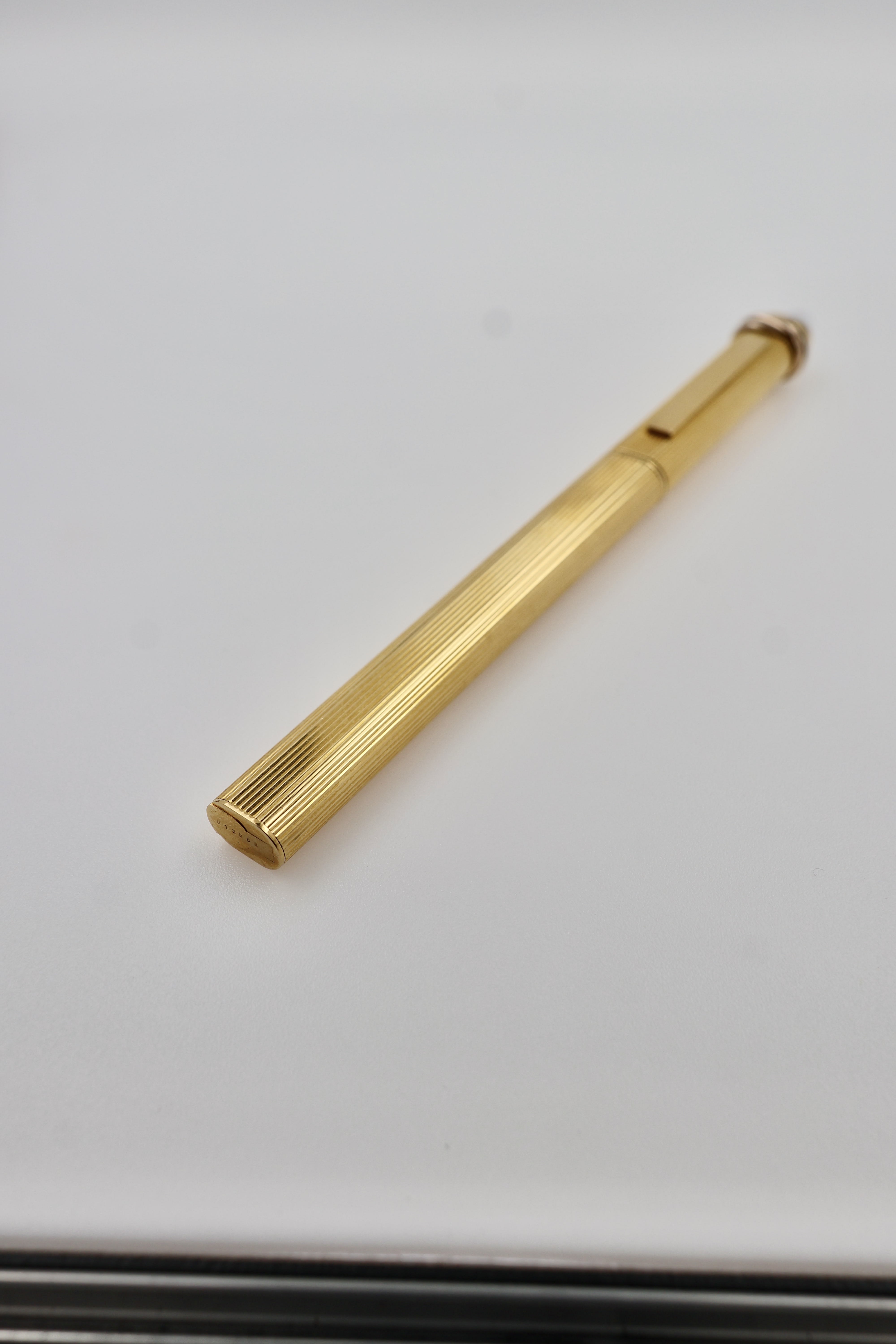 Cartier  Santos de Cartier roller pen view 4