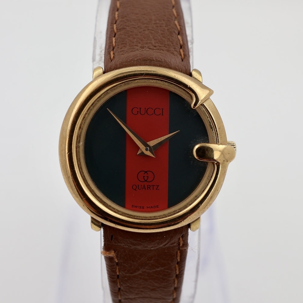 Gucci Sherry Line red green dial view 1