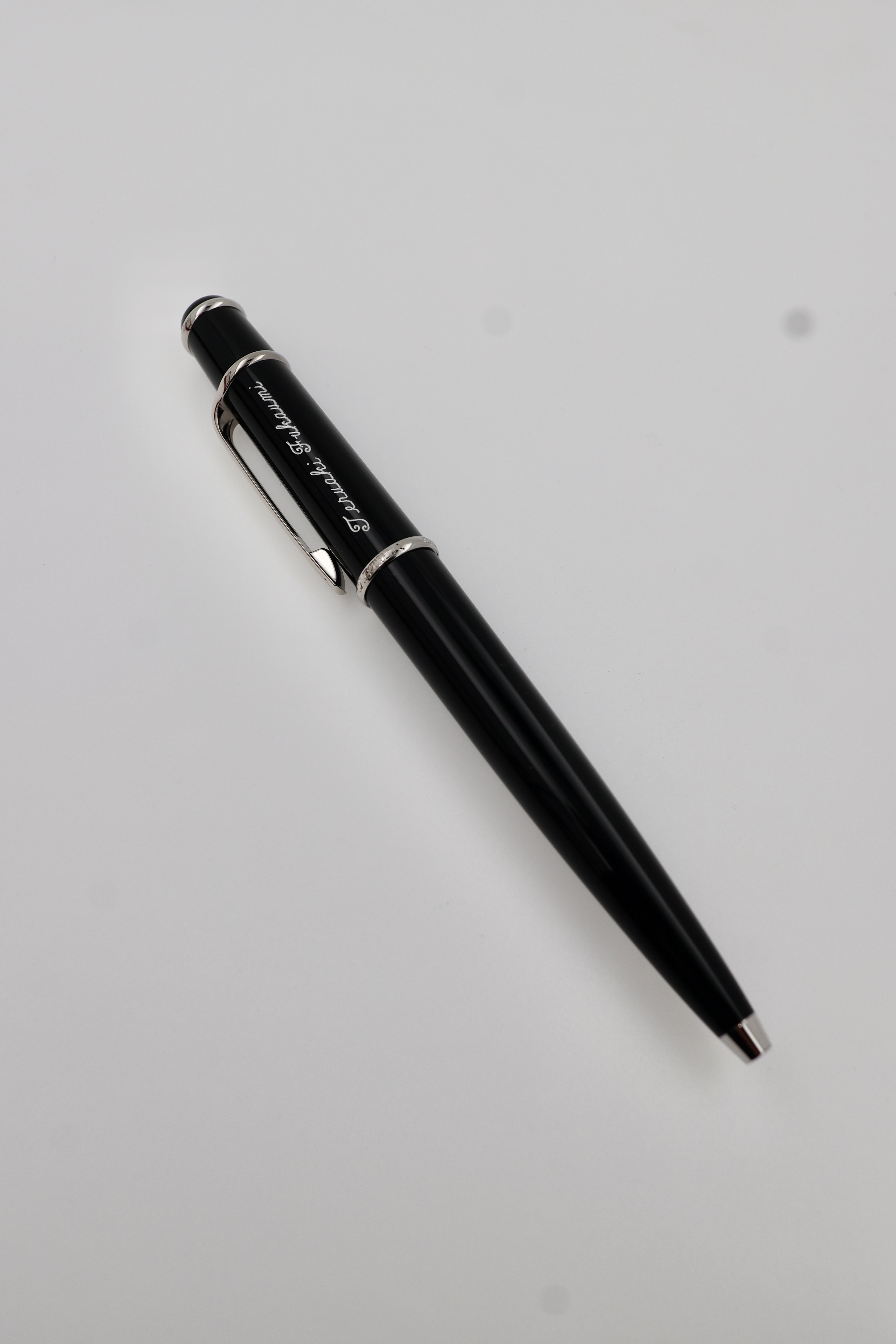 Cartier Diabolo de Cartier black lacquer ballpoint pen view 5