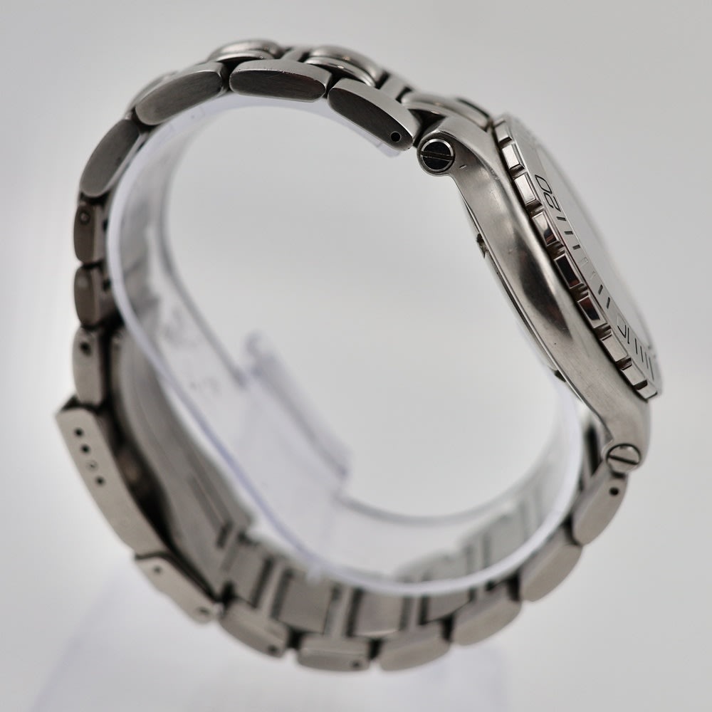 Gucci Diver 100m view 3