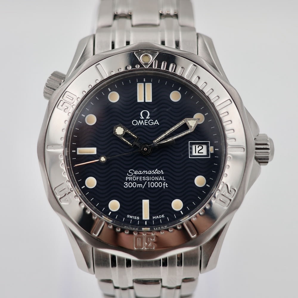 Omega  Seamaster Professional Diver 300m view 1