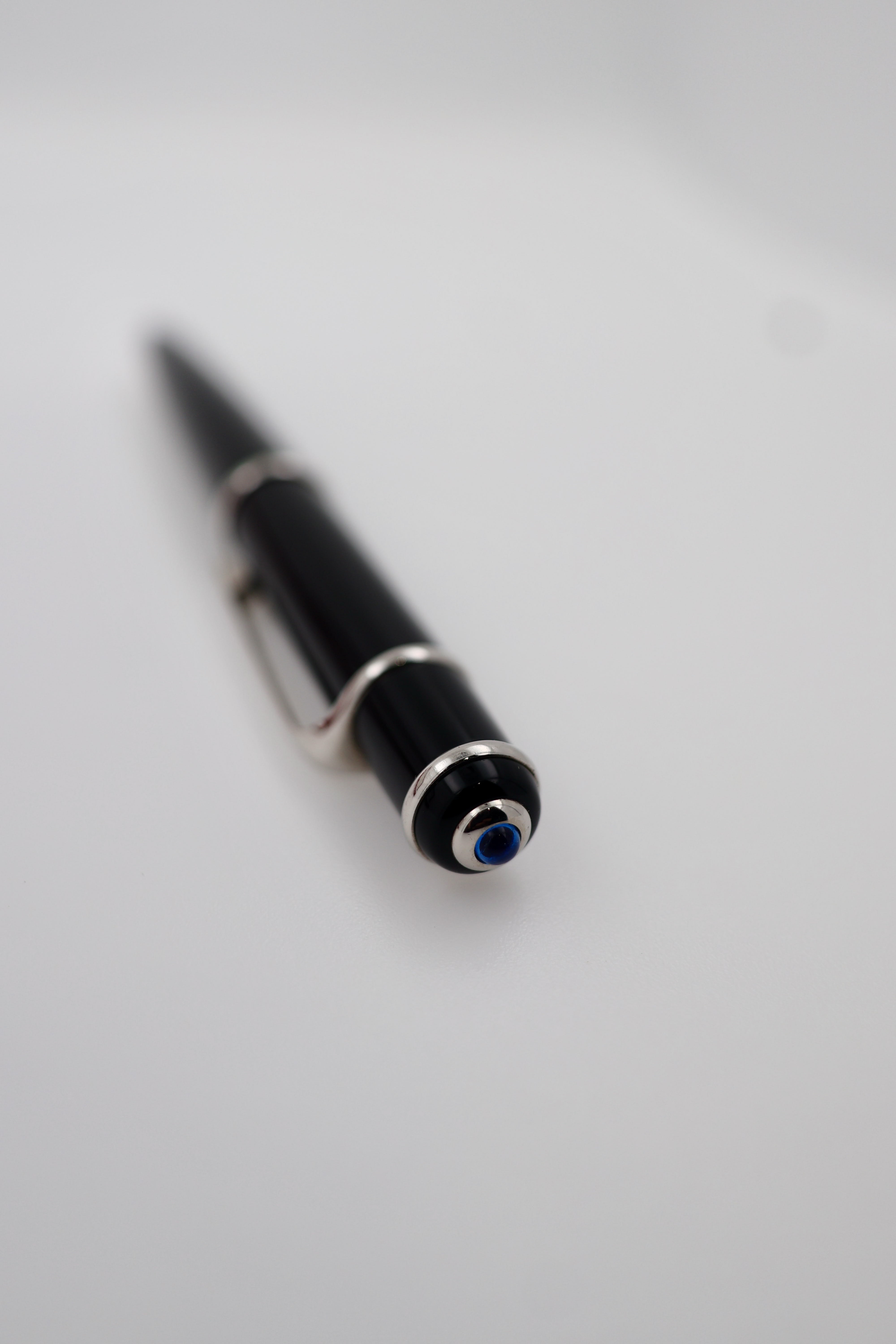 Cartier Diabolo de Cartier ballpoint pen view 4