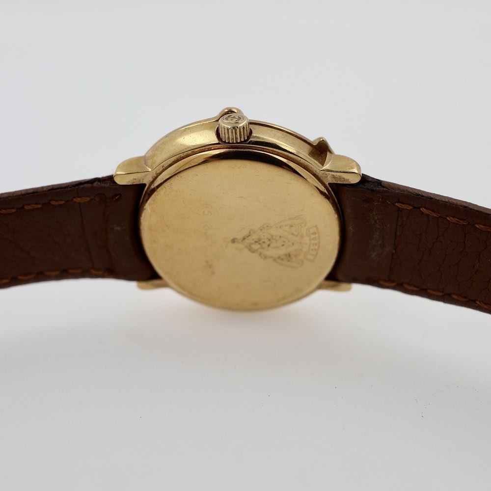 Gucci Sherry Line red green dial view 4