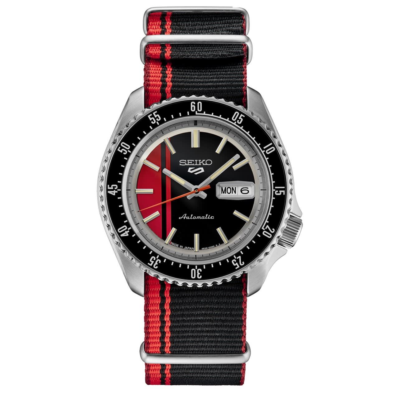 Seiko  5 Sports Automatic watch view 1