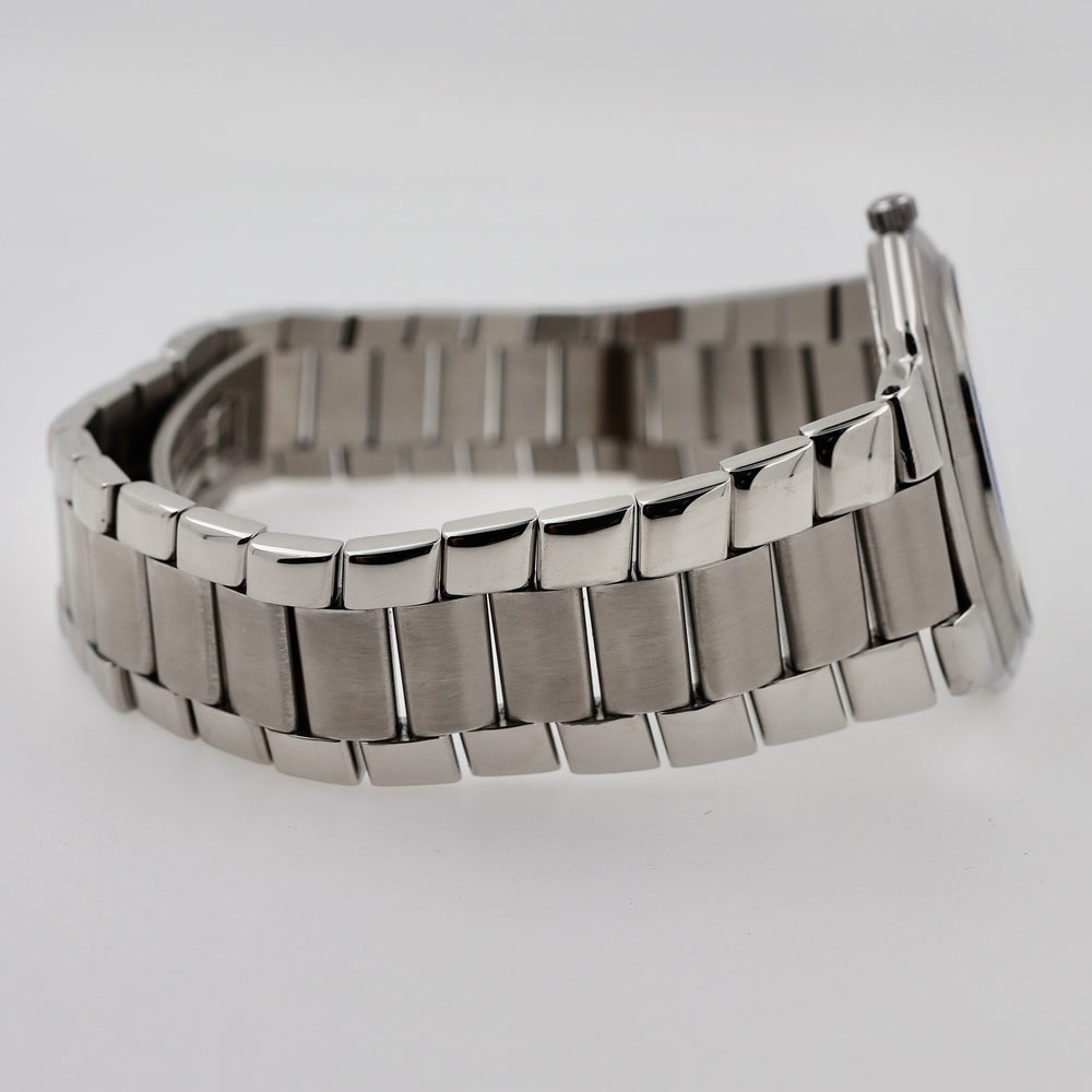 Baume & Mercier  Riviera Geneve watch view 6