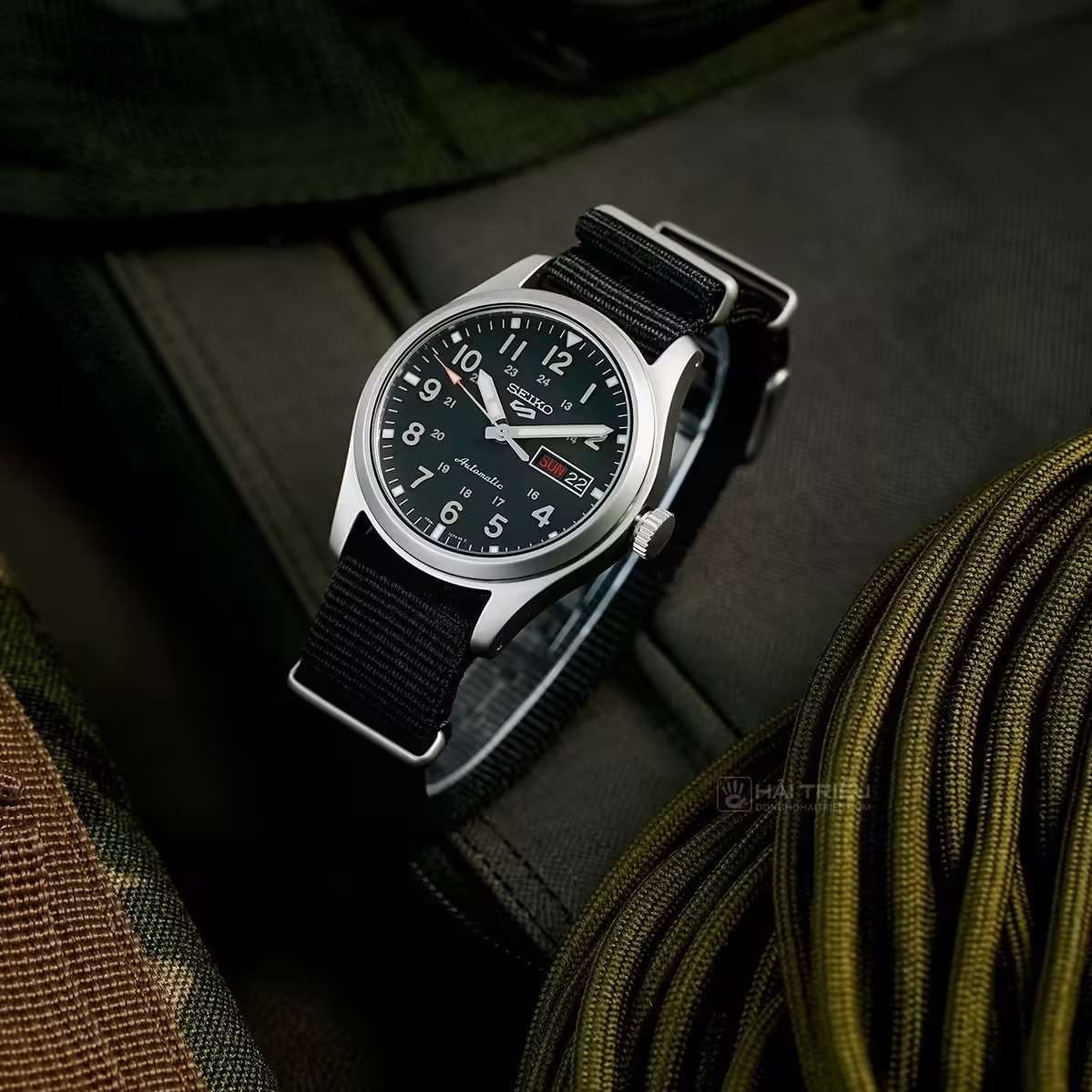 Seiko 5 Sports Automatic watch view 3