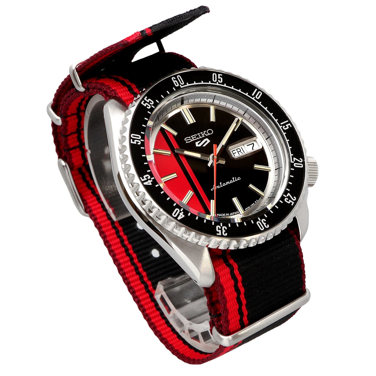 Seiko  5 Sports Automatic watch view 6