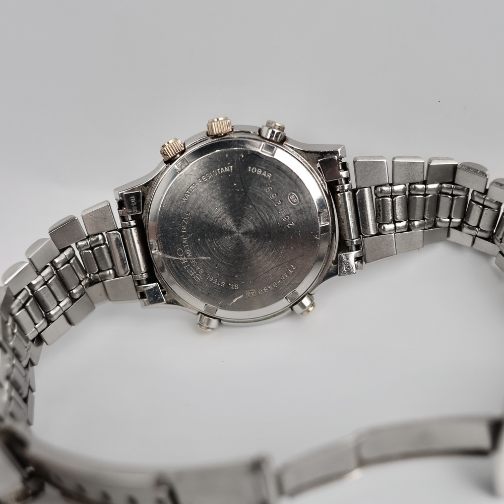 Seiko Chronograph Moonphase view 4