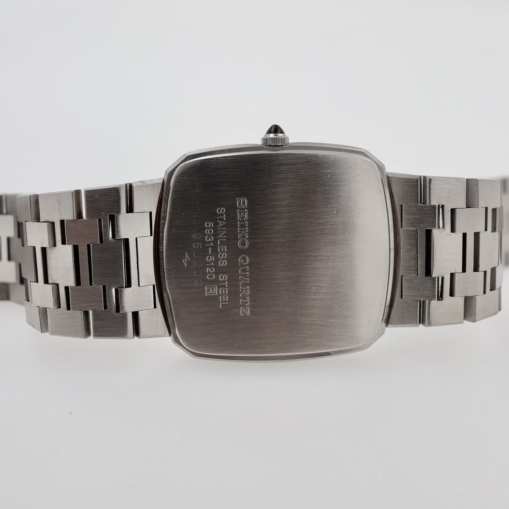 Seiko  Credor Quartz view 4