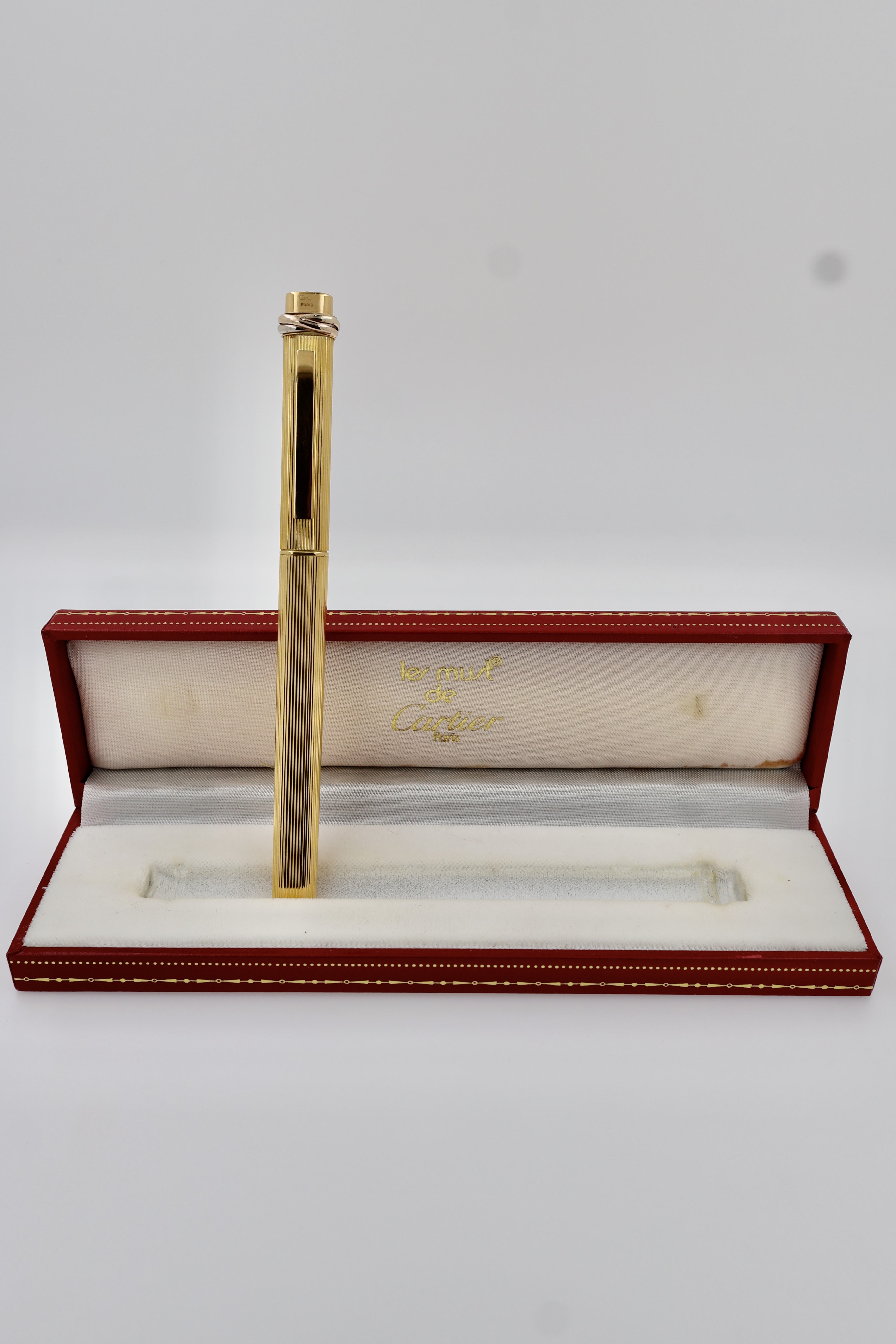 Cartier  Santos de Cartier roller pen view 1