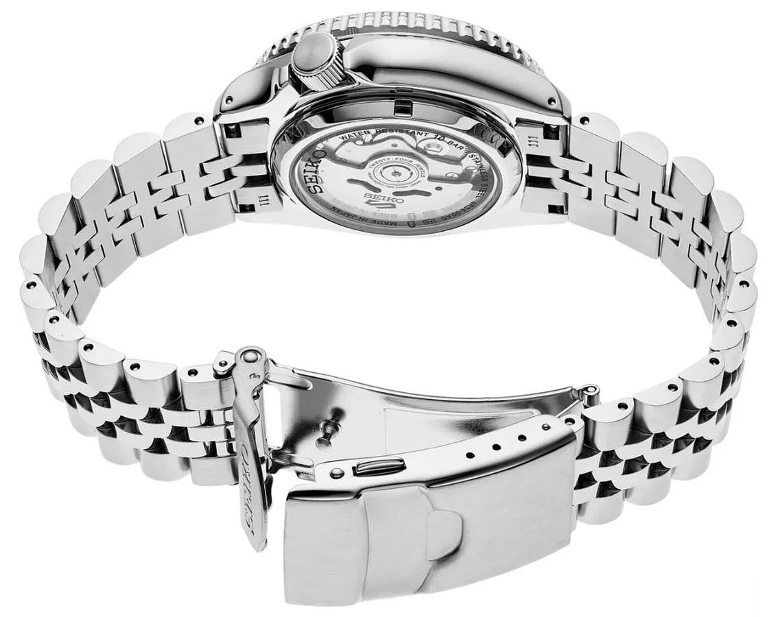 Seiko 5 Sports GMT watch view 5