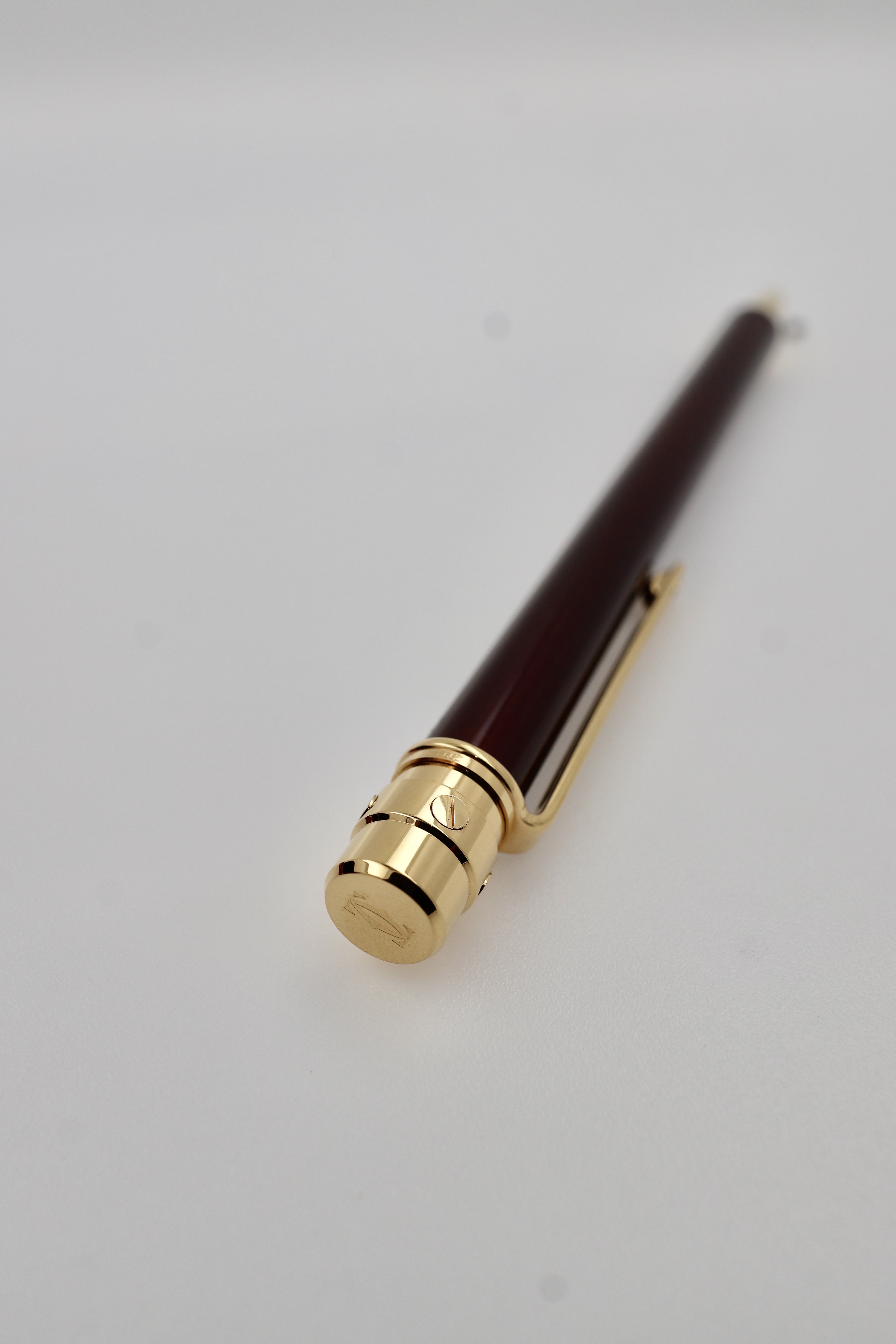 Cartier  Santos de Cartier ballpoint pen bordeaux lacquer view 5