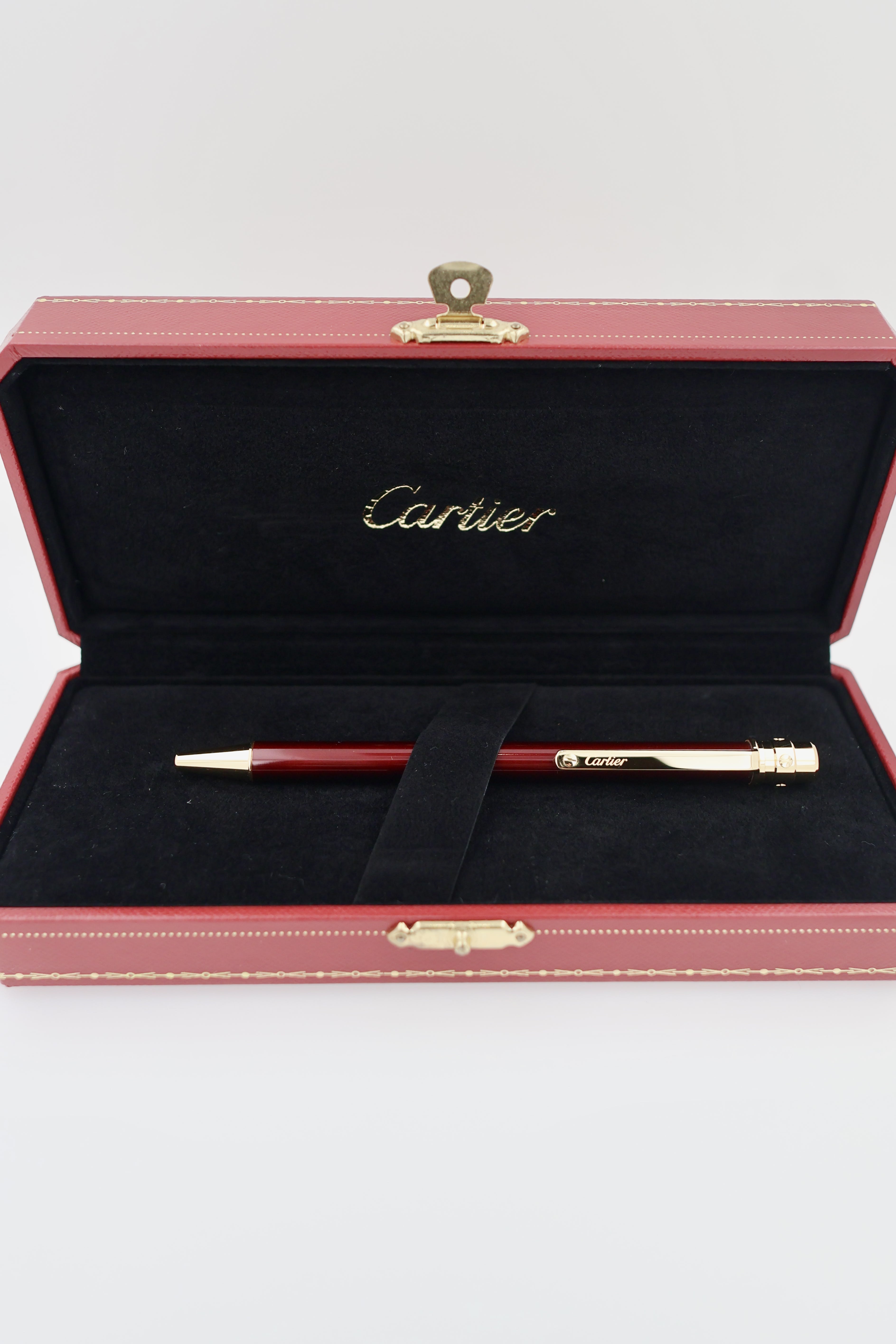 Cartier  Santos de Cartier ballpoint pen bordeaux lacquer view 3