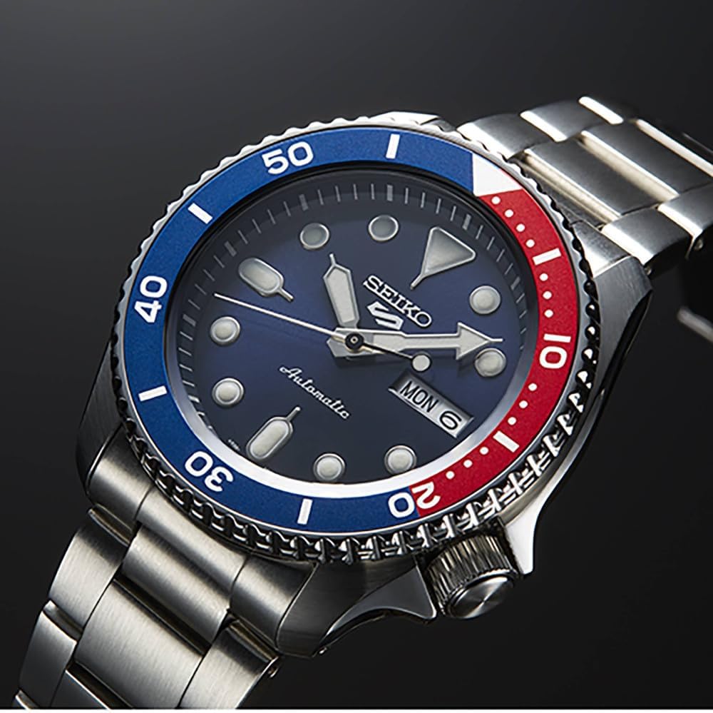 Seiko 5 Sports Automatic watch view 2