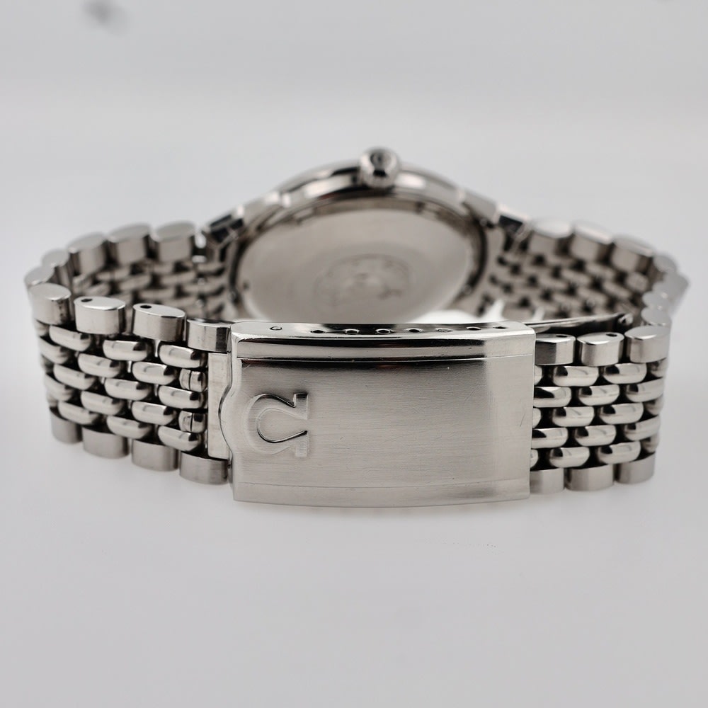 Omega Constellation Pie Pan Chronometer view 6