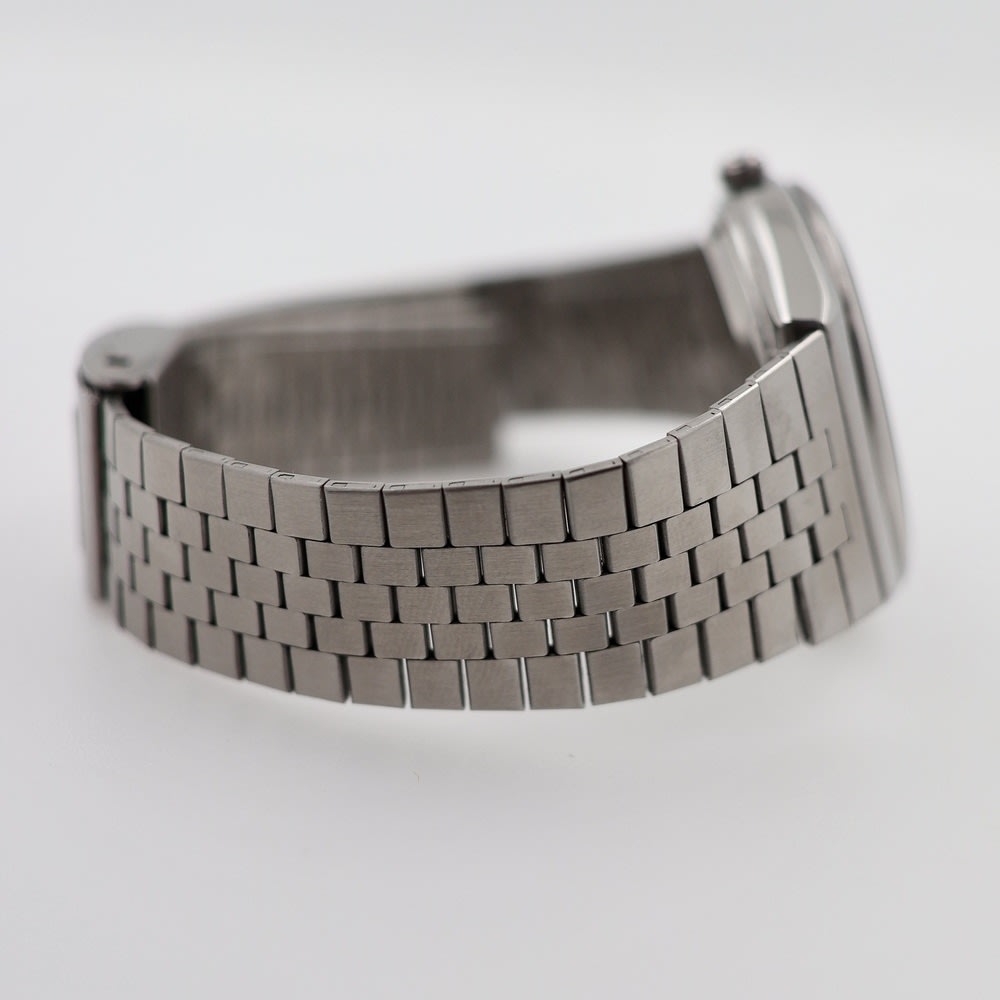 Seiko Lord Quartz watch view 5