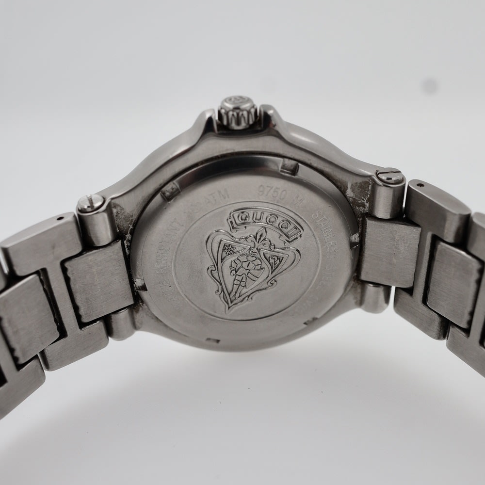 Gucci Diver 100m view 4