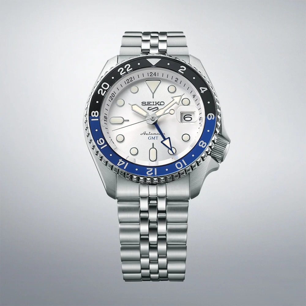 Seiko 5 Sports GMT watch view 2